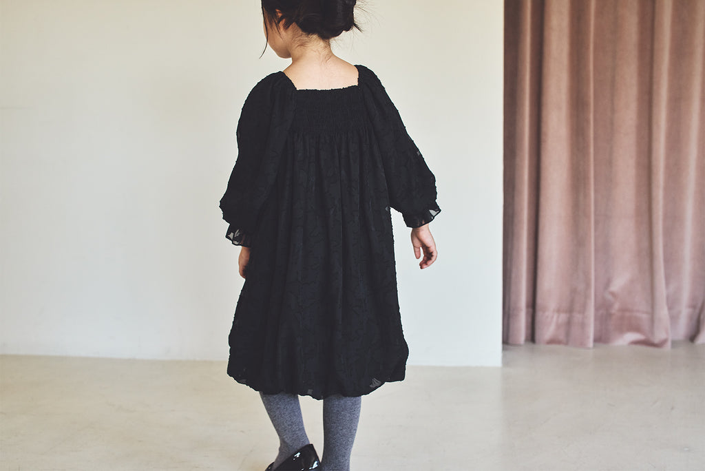 마르마르 키즈 아기 원피스 일본 유아 치마 폼파더 드레스 리프 black