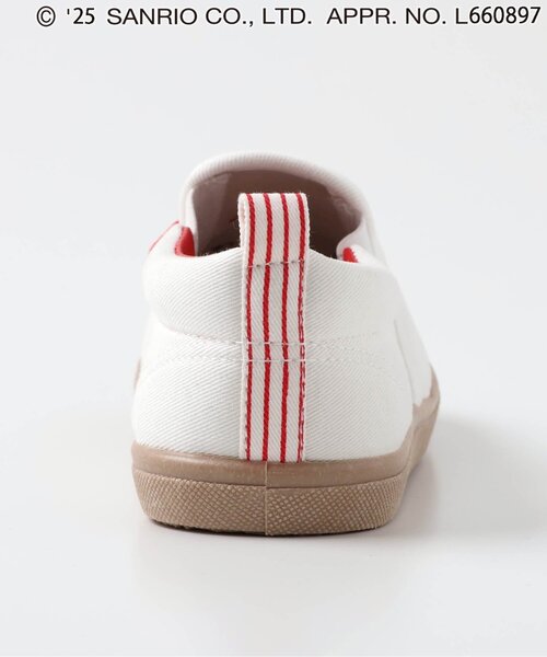 산리오 키즈 신발 일본 SANRIO 운동화 헬로키티 디자인 슬립온 2컬러