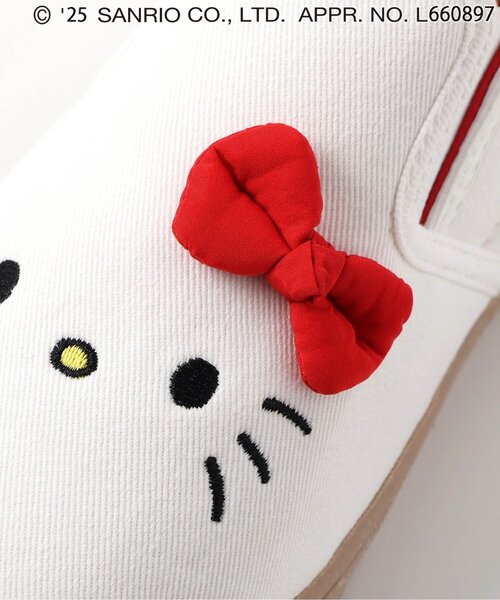 산리오 키즈 신발 일본 SANRIO 운동화 헬로키티 디자인 슬립온 2컬러