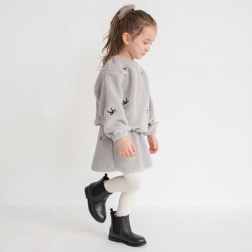 브란셰스 키즈 티셔츠 일본 branshes 맨투맨 리본 자수 보아 트레이너 긴팔 2컬러