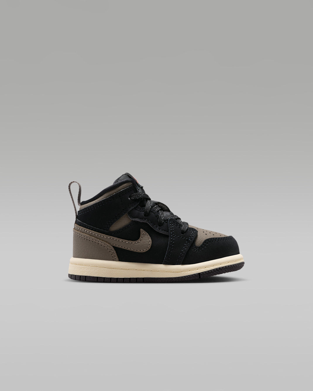 나이키 키즈 운동화 일본 베이비 신발 조던 1 미드 SE 브라운 IB7054-002