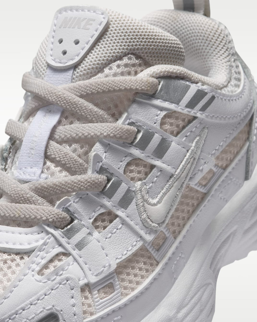 나이키 키즈 운동화 일본 베이비 신발 P-6000 레트로 페가수스 IO4646 2컬러