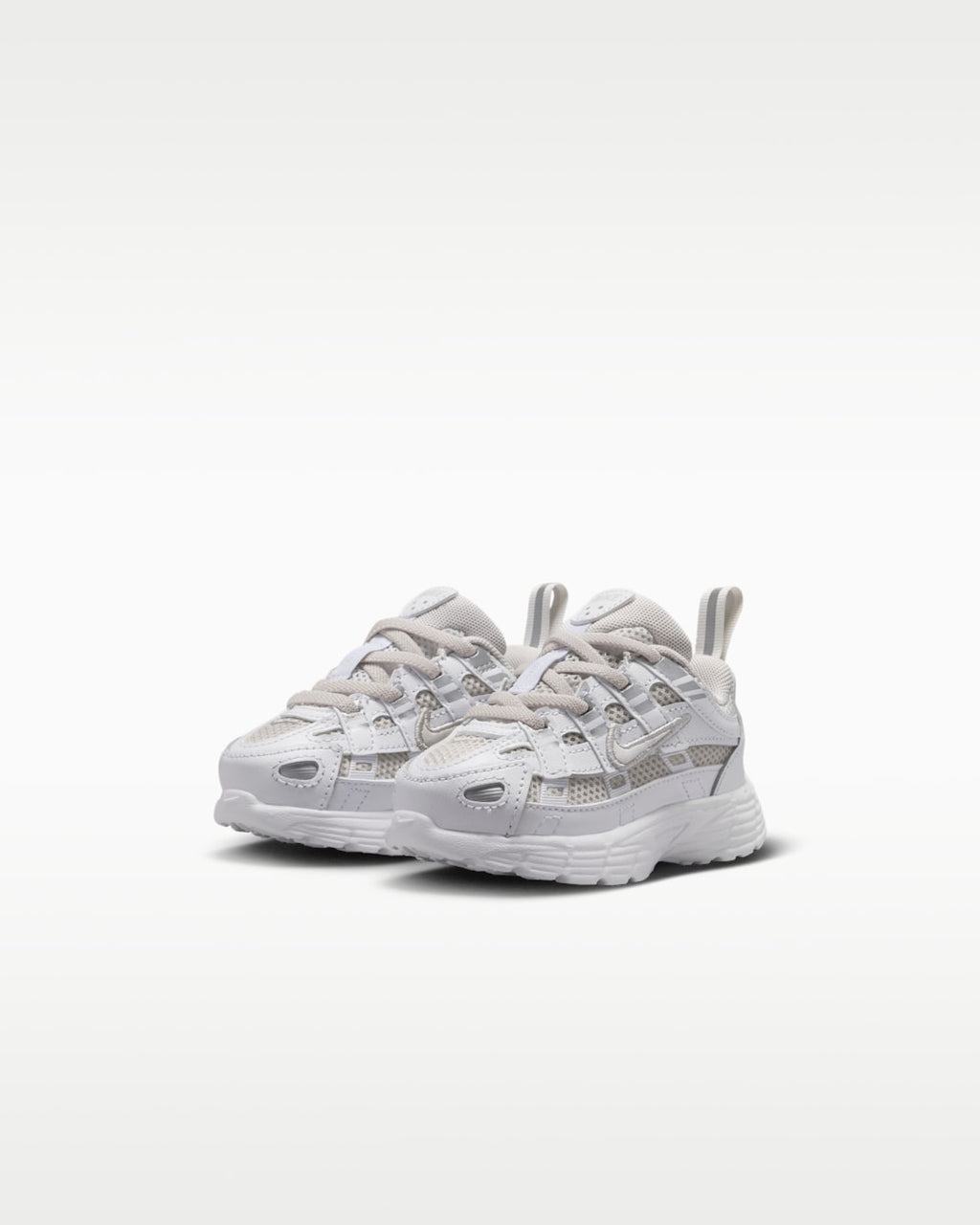 나이키 키즈 운동화 일본 베이비 신발 P-6000 레트로 페가수스 IO4646 2컬러