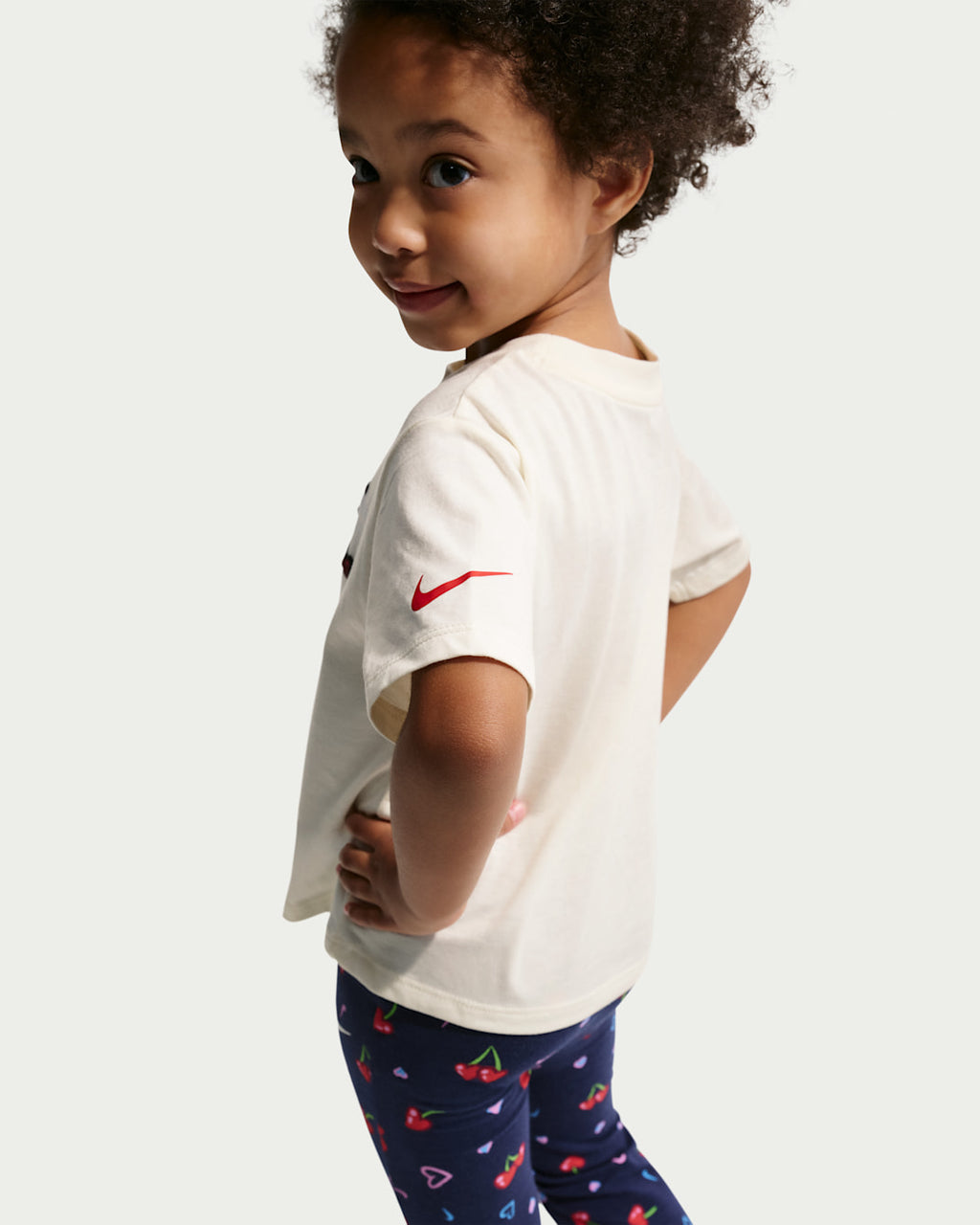 나이키 키즈 티셔츠 일본 아동 반팔 로고 체리 복시 프린트 IR8130 2컬러