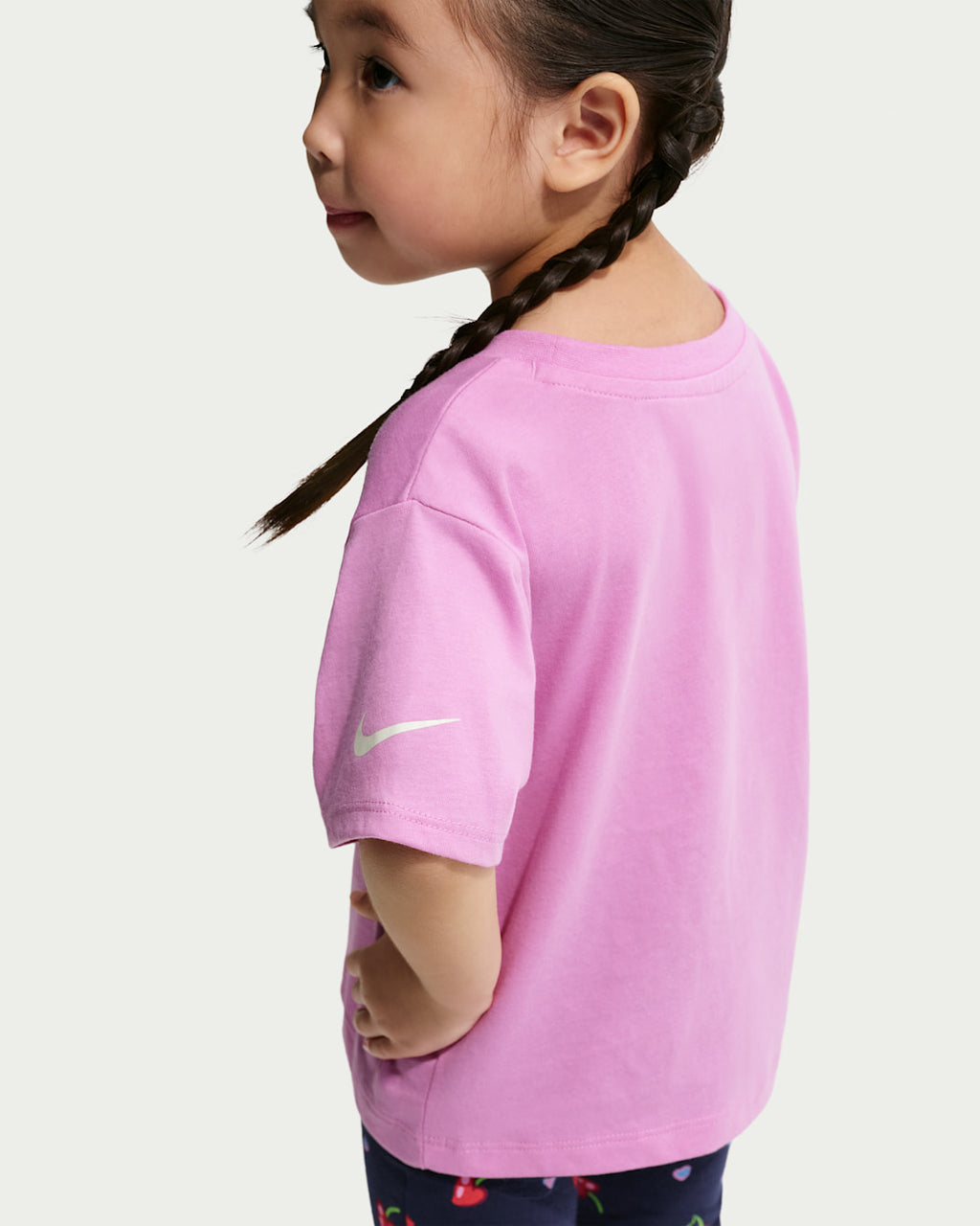 나이키 키즈 티셔츠 일본 아동 반팔 로고 체리 복시 프린트 IR8130 2컬러