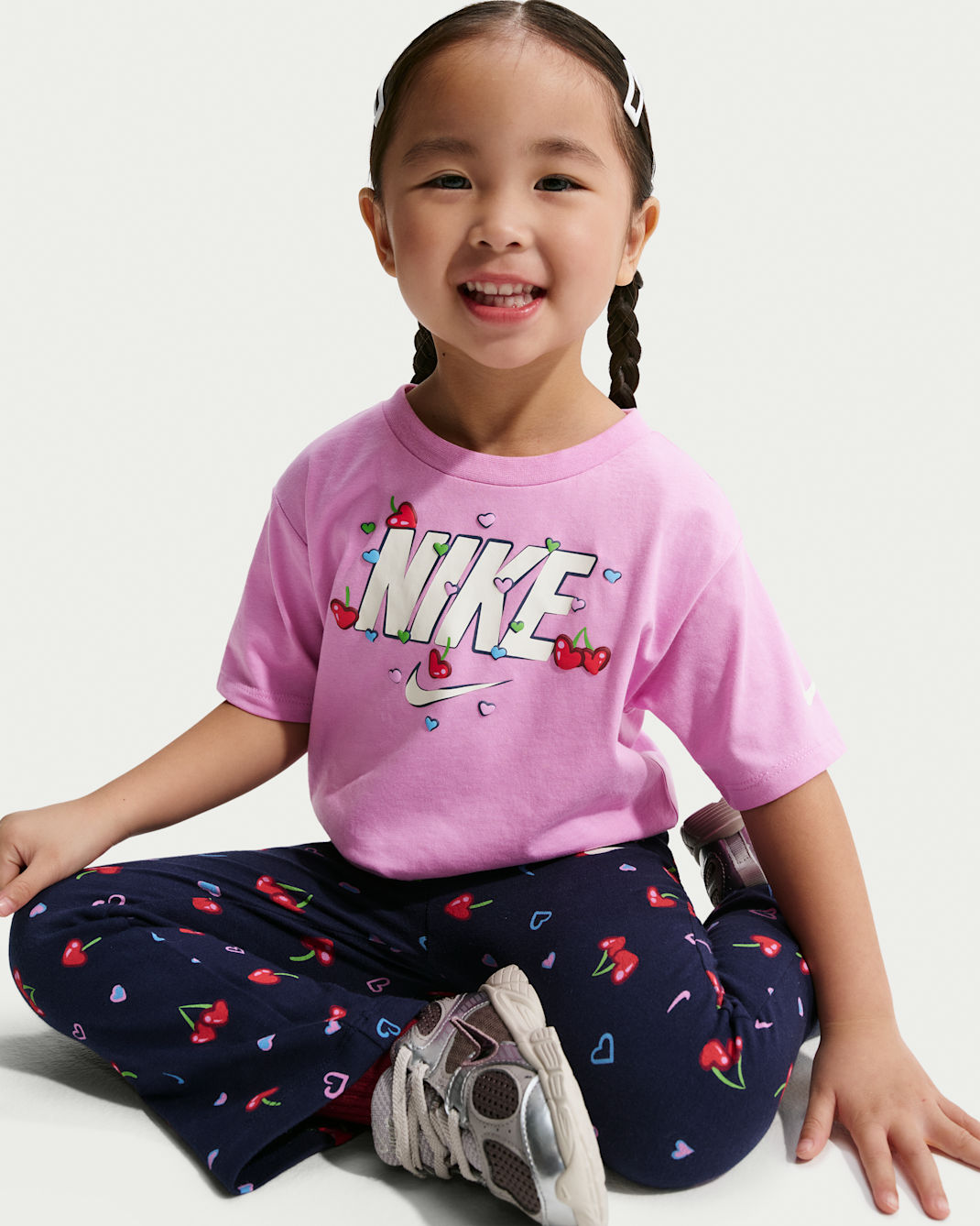 나이키 키즈 티셔츠 일본 아동 반팔 로고 체리 복시 프린트 IR8130 2컬러
