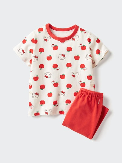 유니클로 잠옷 일본 UNIQLO 산리오 헬로키티 파자마 484425