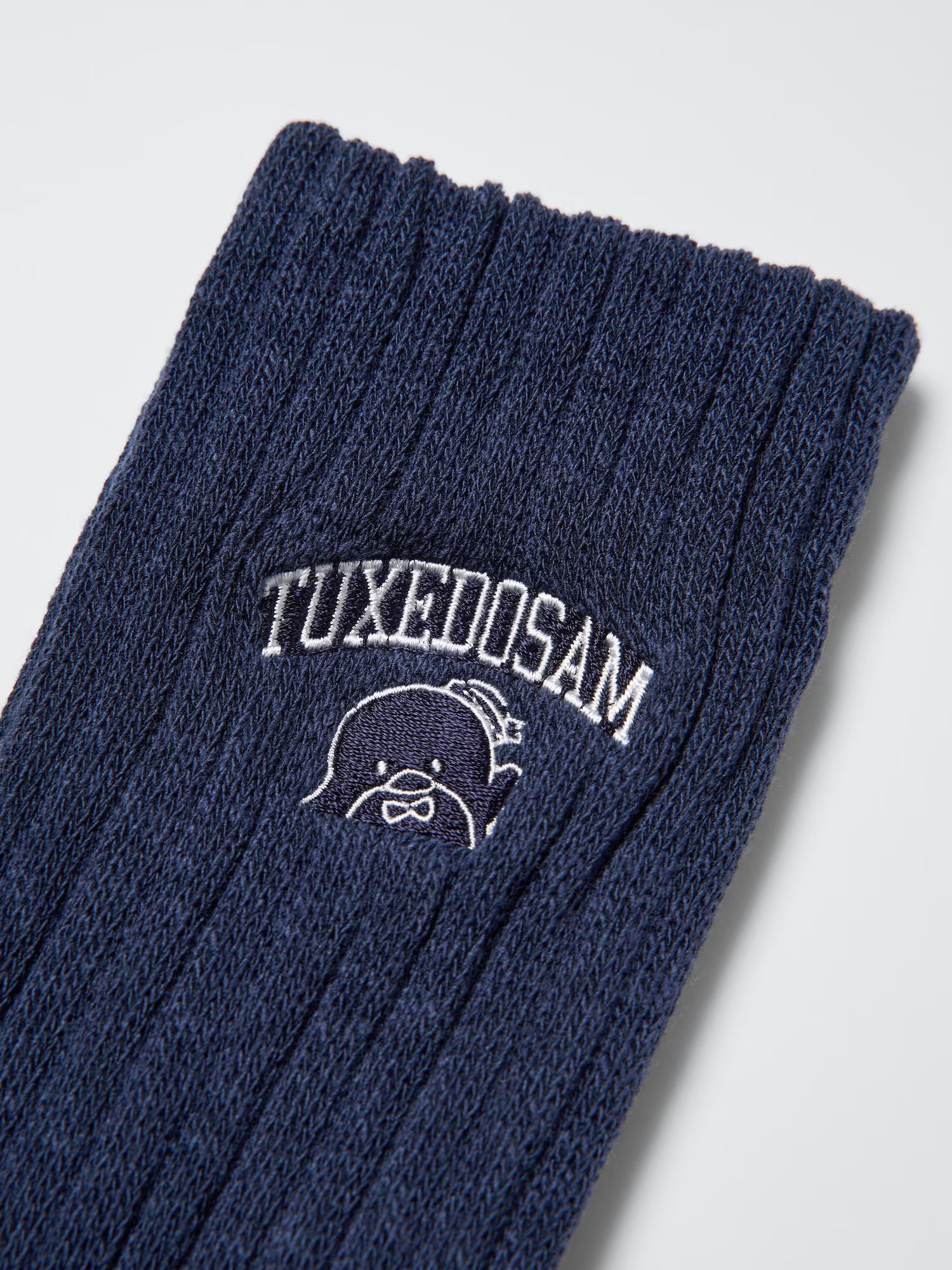 유니클로 양말 일본 산리오 캐릭터 히트텍 홀리데이 컬렉션 4컬러