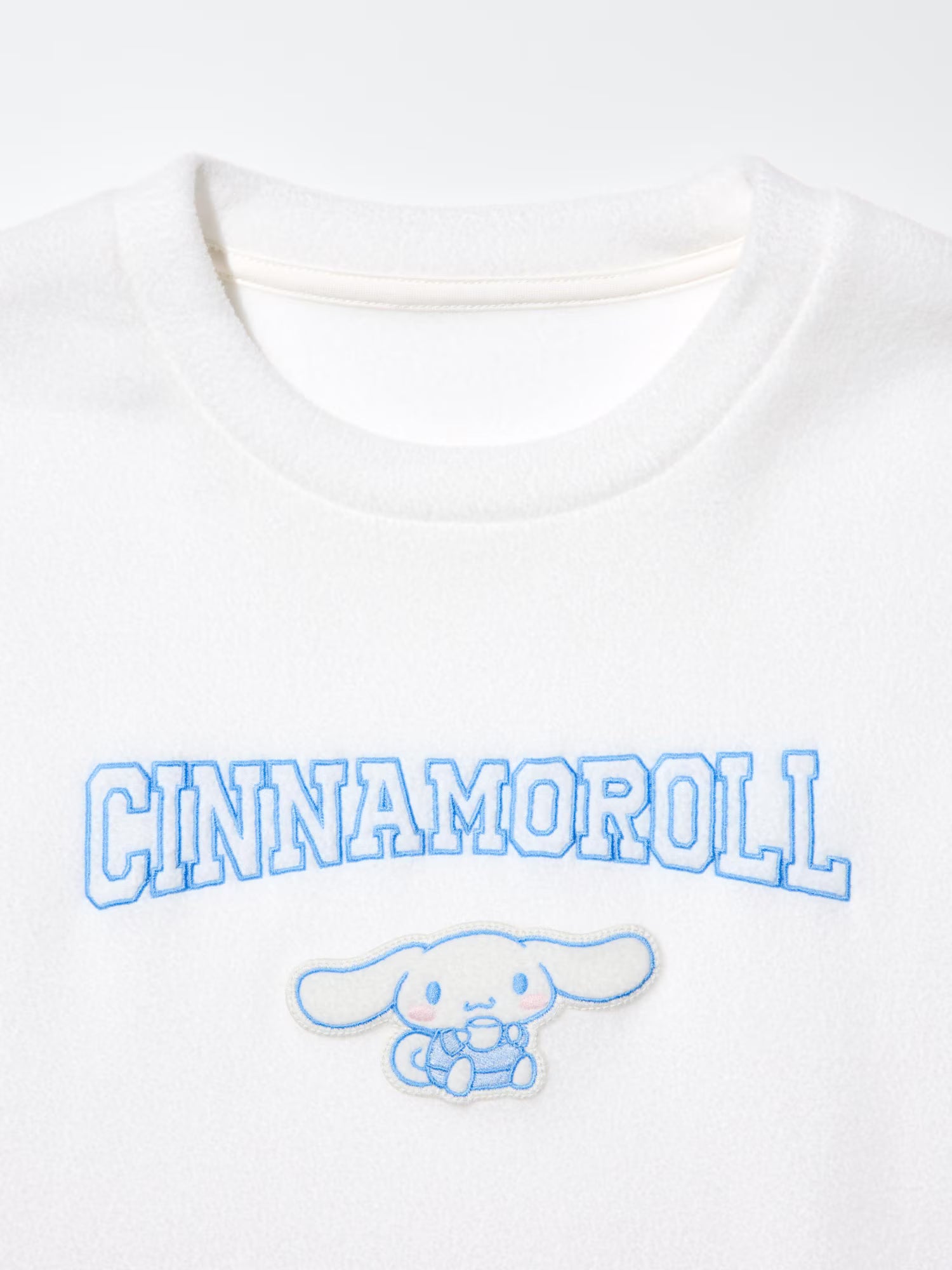 유니클로 키즈 잠옷 일본 파자마 산리오 캐릭터 시나모롤 긴팔 긴바지 세트