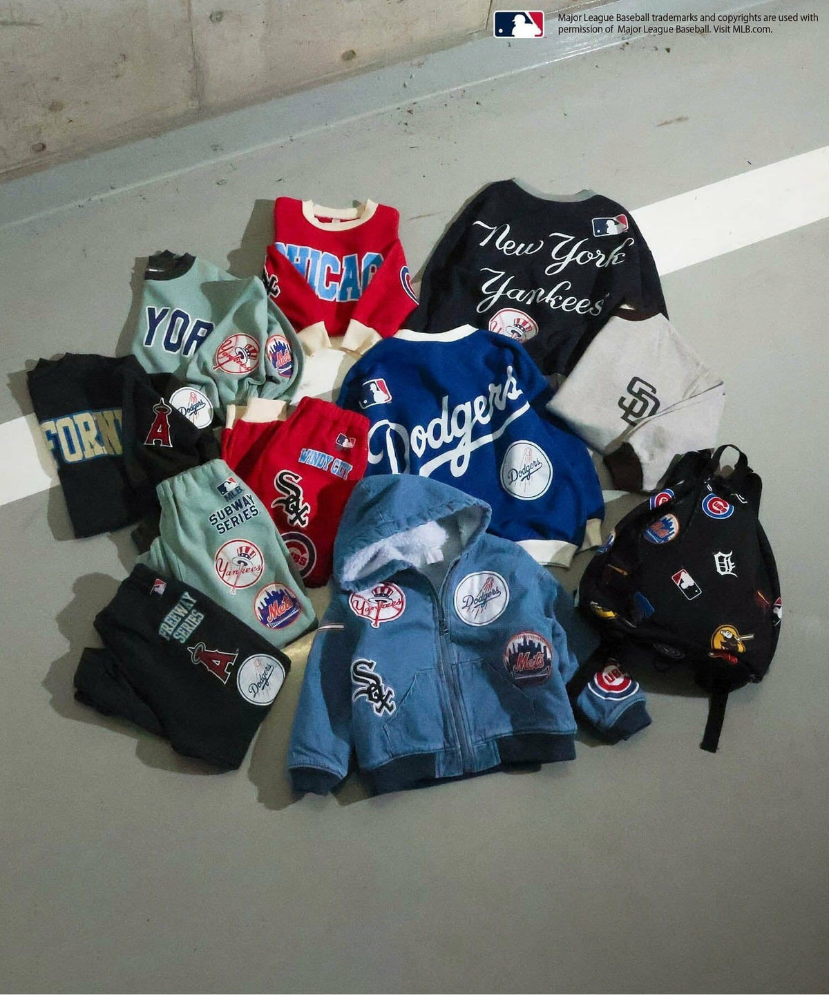 브리즈 긴팔 일본 BREEZE 아동복 MLB 엠엘비 맨투맨 티셔츠 3컬러