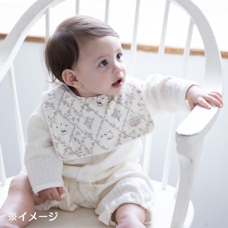 산리오 턱받이 일본  아기 신생아 헬로키티 쿠로미 스퀘어 타입 플라워 패턴 430081 8컬러